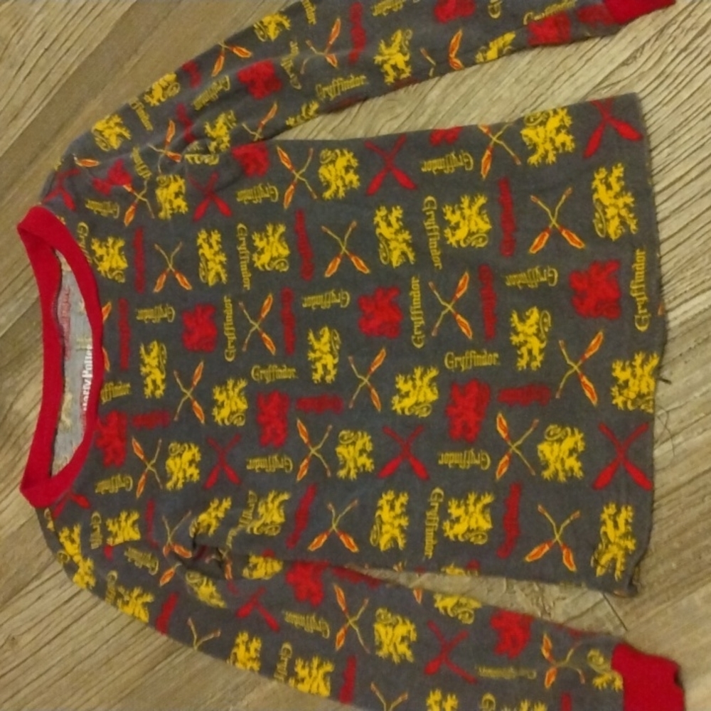 2/$10 Harry Potter shirt